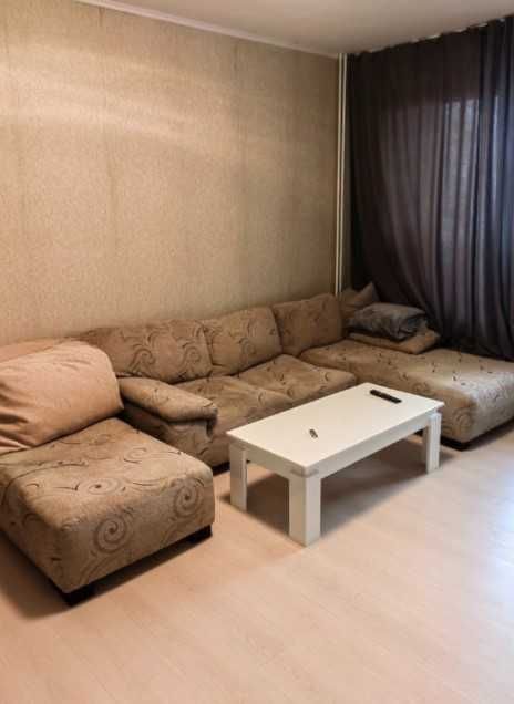 Дава се под наем Тристаен апартамент в София, Център - 90 кв.м за 650 € - Снимка #3