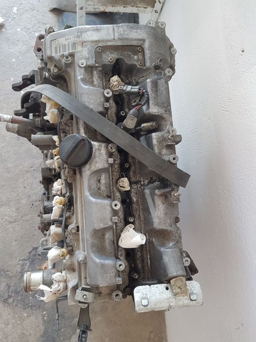 Продавам Двигател, турбина ск.кутия и съединител за Toyota Avensis T25