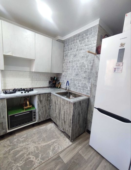 Продам квартиру 3х комнатную