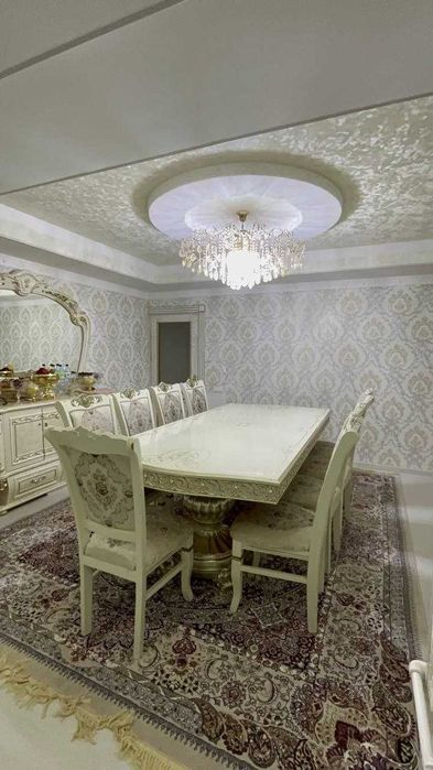 Срочно продажа 4х ком. квартиру в ДАРХАНЕ в самом сердце города.