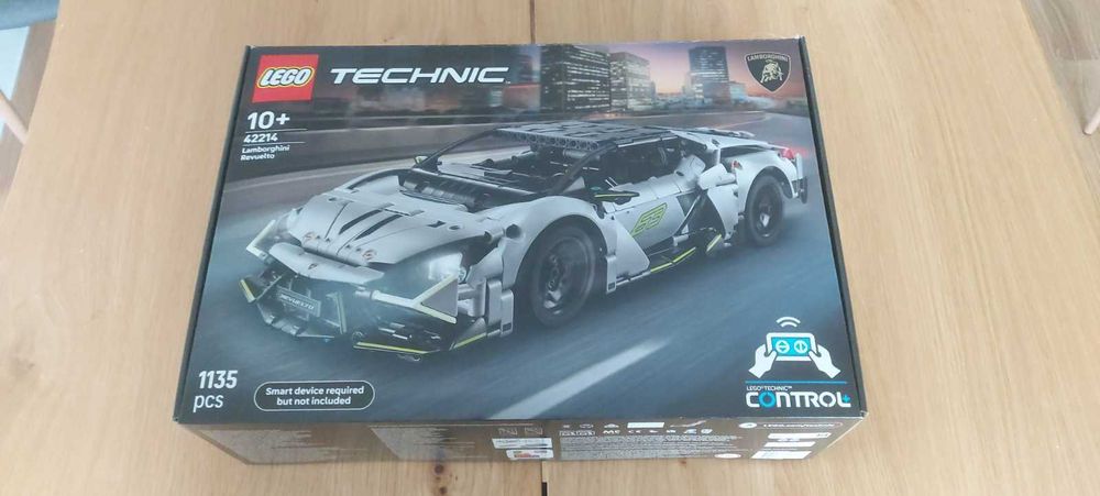 Чисто ново, Lego Technic 42214, Lamborghini
