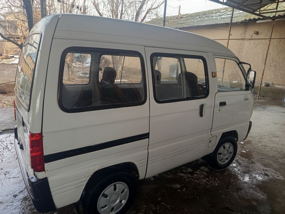 Продается дамас 2000 года