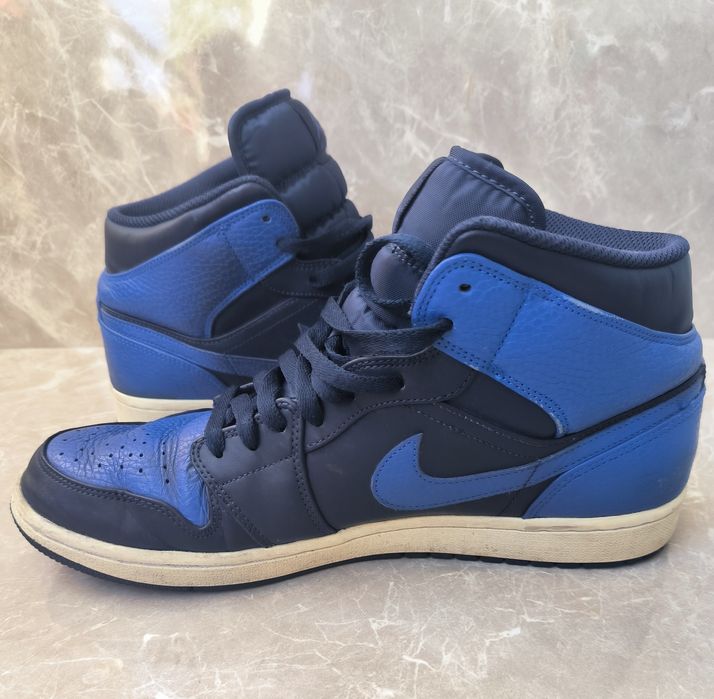 Air Jordan 1 Retro Mid номер 45
