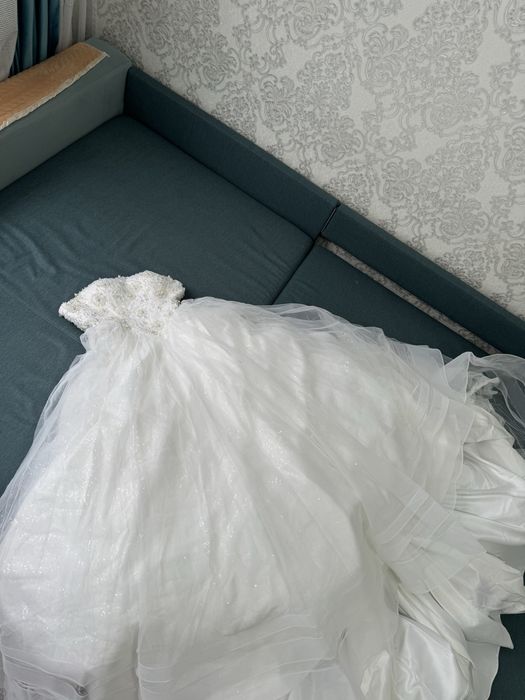 Свадебное платье с 3М шлейфом