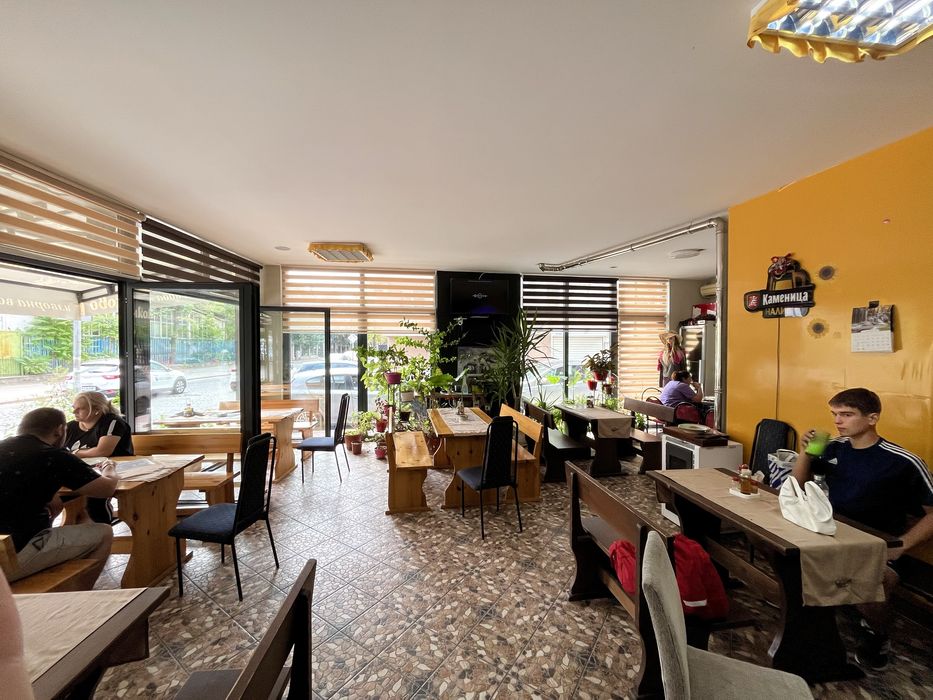 Дава се под наем Заведение в Пловдив, Каменица 2 - 183 кв.м за 1495.83 € - Снимка #4