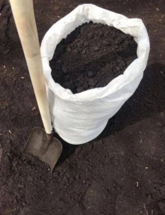 Чернозем в мешках