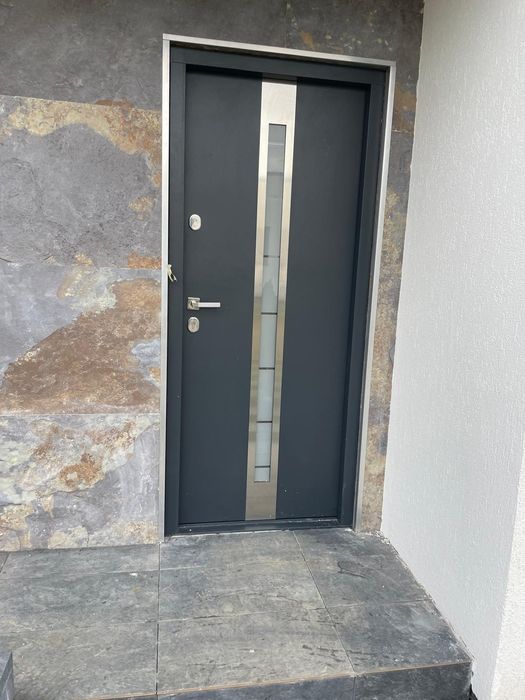 Montaj uși metalice si Tâmplărie pvc, deblocari usi