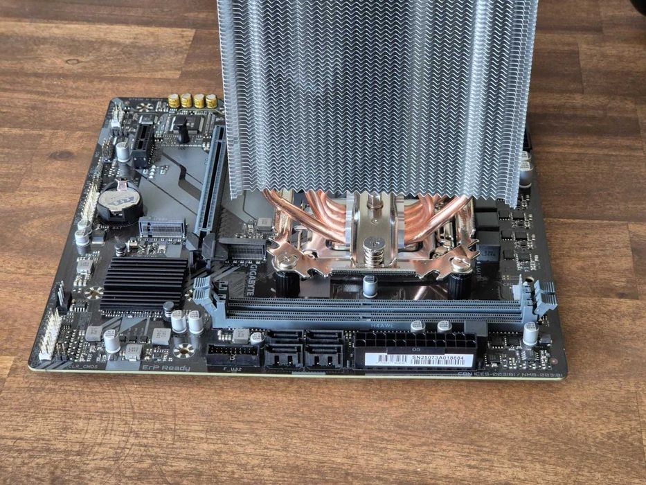 Gigabyte B760M H DDR4 + Intel Core i5-13400F 10-Core + Oхладител