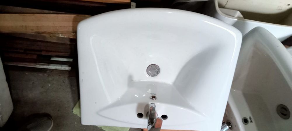 Раковины с ножками