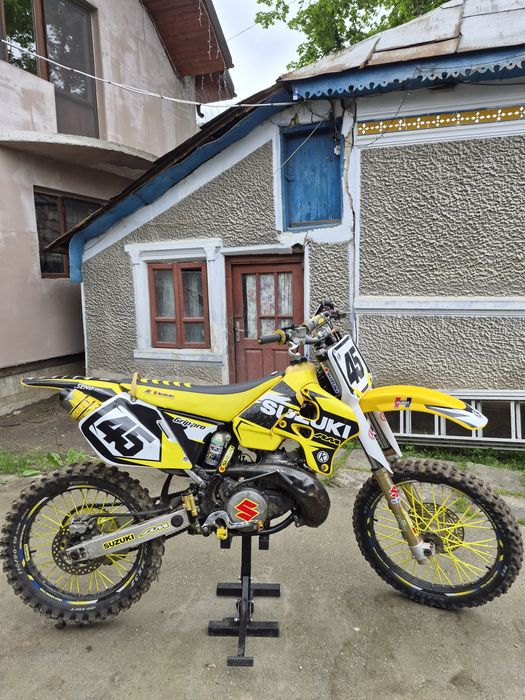 Vănd Suzuki RM250