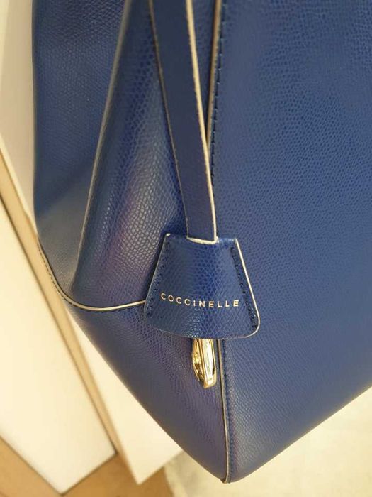 оригинална чанта COCCINELLE