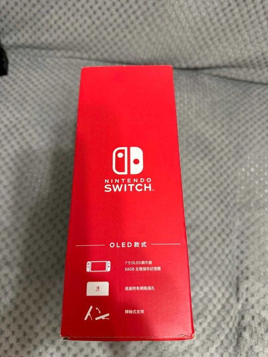 Vând Nintendo Switch OLED (Neon Blue/Red) + Husă de protecție