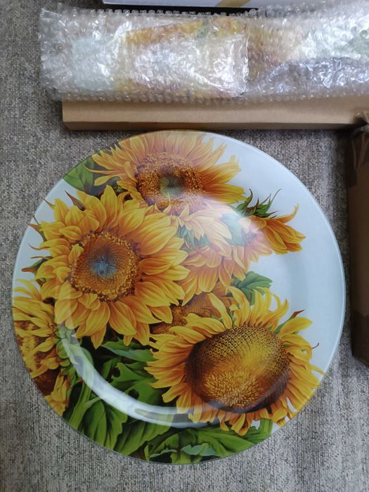 Нов комплект за сервиране на сладкиш/торта