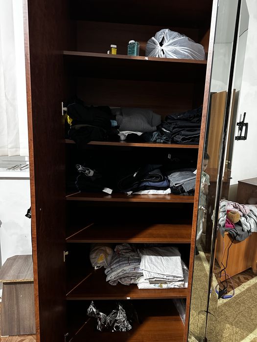 Продам спальный гарнитур