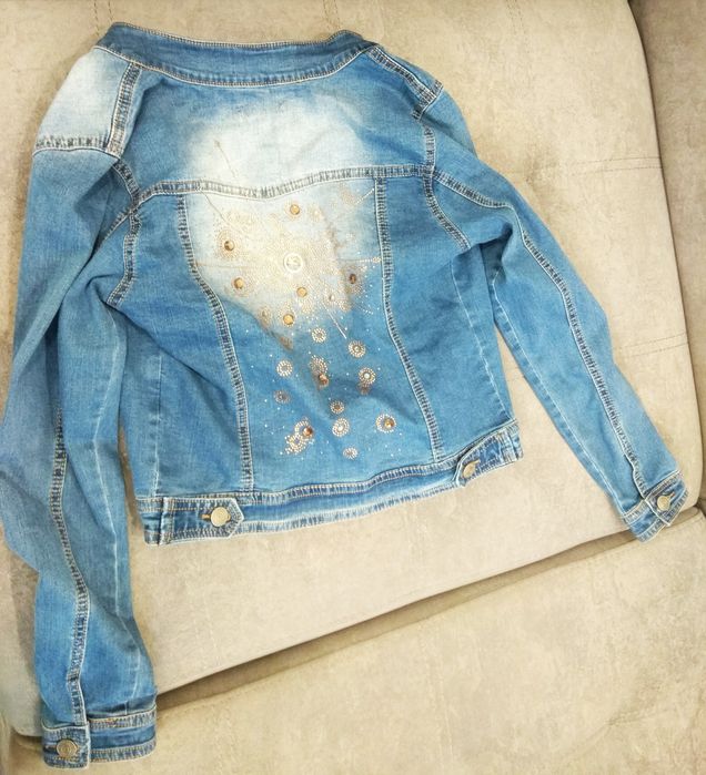 Джинсовая куртка, джинсовка на девочку