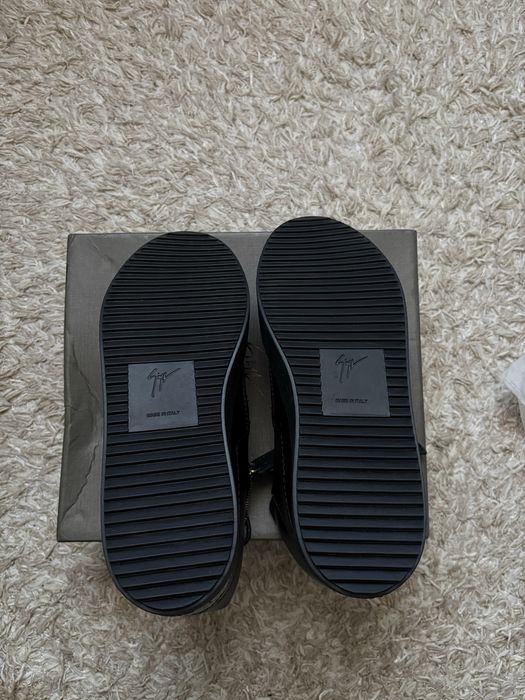 Giuseppe Zanotti Velvet Kriss