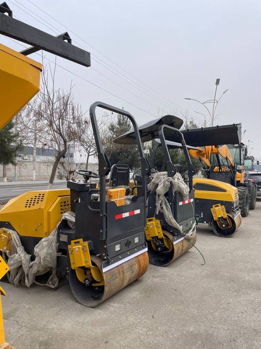 Дорожный каток 2тонна