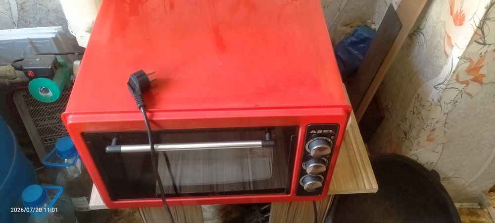 Продам ВСЕ вещи СРОЧНО и ДЕШЕВО.