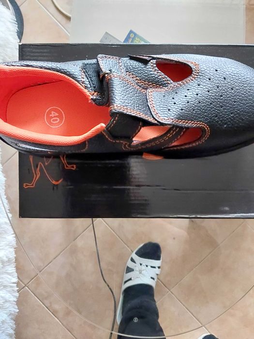 Кожаная  рабочая обувьс металлическим носком 40 размер