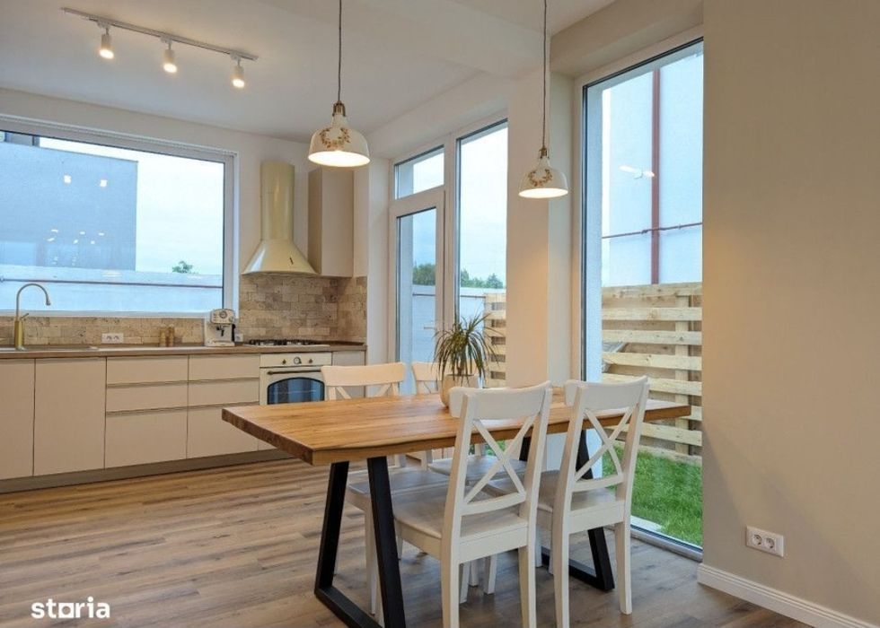 CASA MAMAIA NORD HANUL CU PESTE P+1   Individuala 4 camere  garantia calitatii  Proiect UNIC