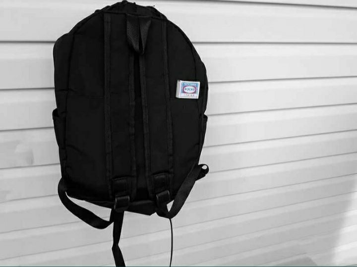 pюкзaк oбыкнoвeнный