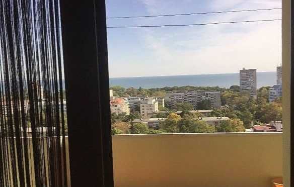 Дава се под наем Двустаен апартамент в Бургас, Лазур - 70 кв.м за 275 € - Снимка #3