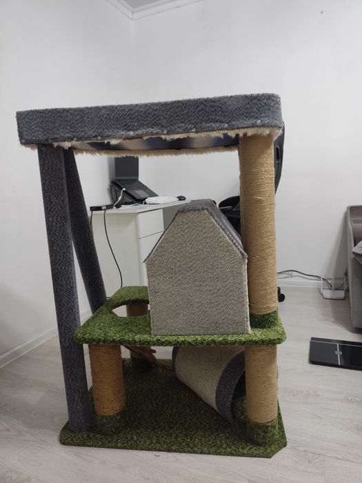 Домик для кошки.