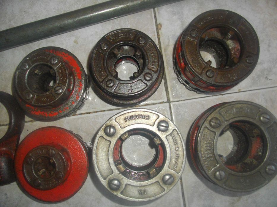 Винтонарезка/Плашка Резби Тръби 3/4-1 1/2 Цол/RIDGID 1/2-1 1/2/CENTRAL