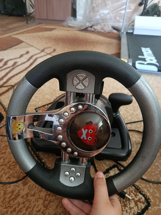 Продам игровой руль