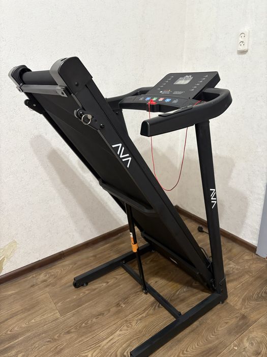 Продам беговую дорожку