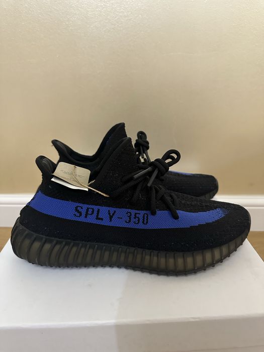 Adidas Yeezy 350 v2 dazzling blue