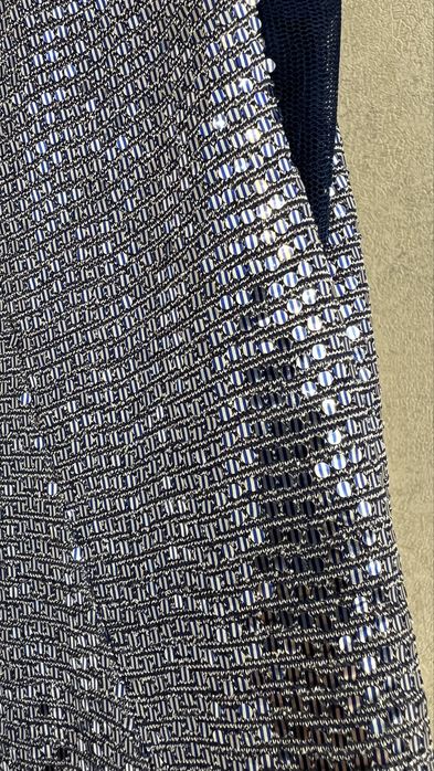 Шикарное вечернее платье