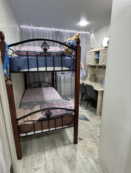 Продам 4-ех Комнатную Квартиру