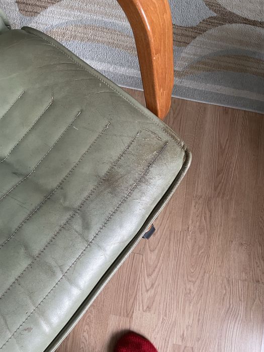 Кресло офисное кожаное