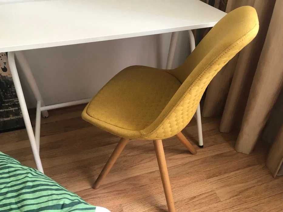 Birou Ikea cu inaltime reglabila + scaun