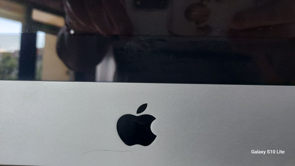 Macbook cu Intel.integrat mare în USA