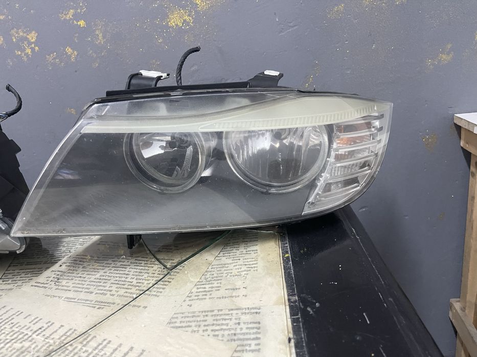Faruri stanga dreapta Bmw seria 3 E90 E91 Facelift 2009-2012