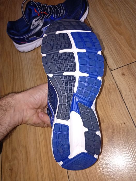 Adidasi Joma Vitaly (37)