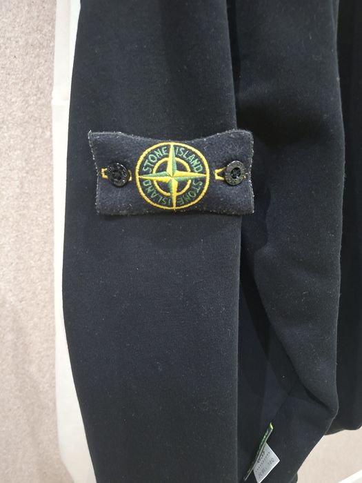 Продаю патчи и пуговицы stone island