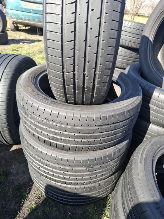 Vand set 4 anvelope 225 55 19 toyo de vara bune