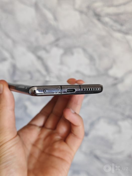 Huawei mate 40 pro 8/256 идеал