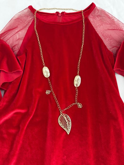 Платье нарядное для девочки, красный бархат