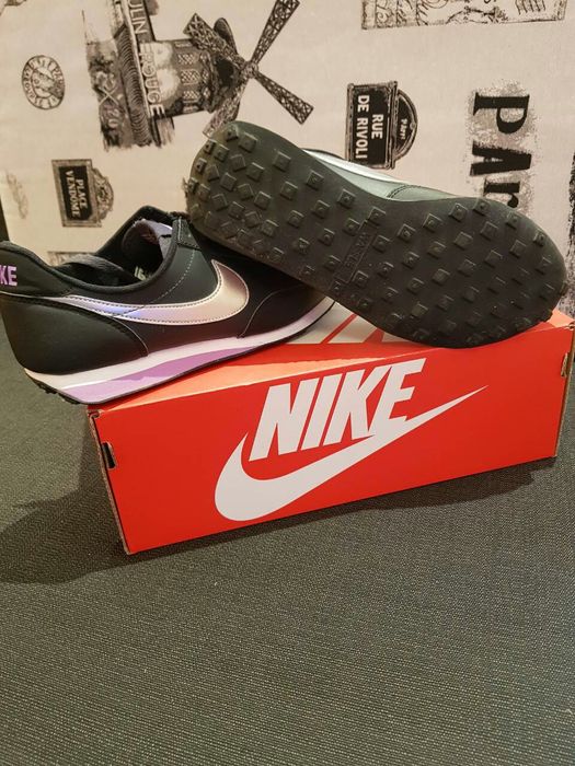 Маратонки Nike 38,5
