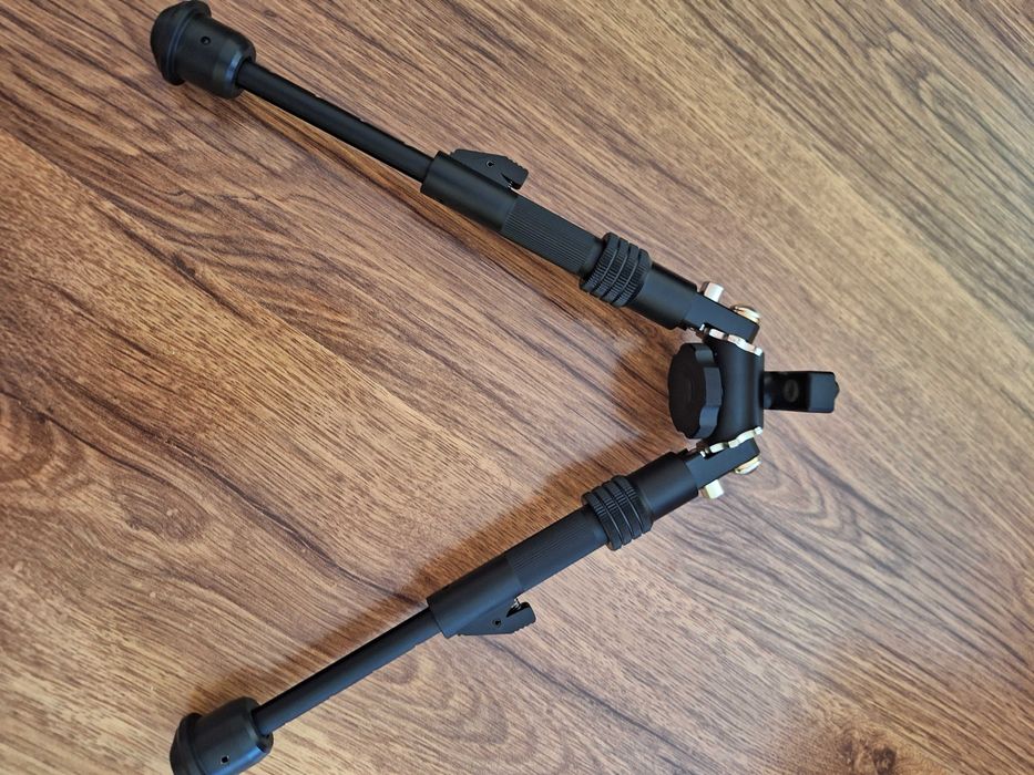 Двунога за пушка оръжие