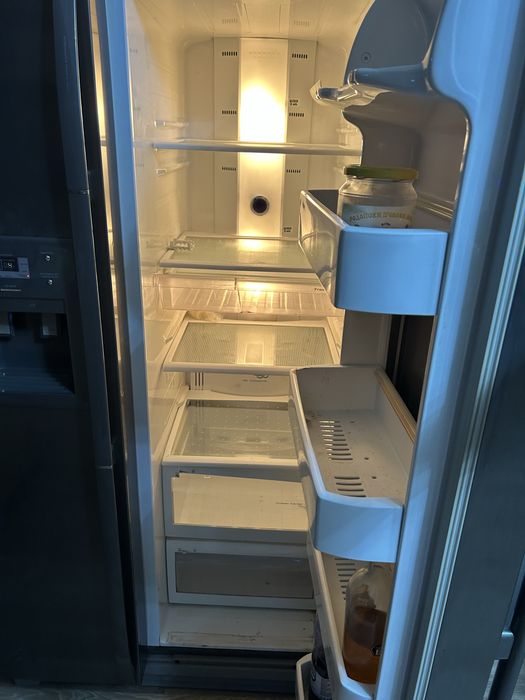 Хладилник Samsung