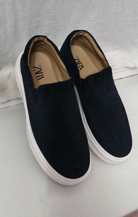 Erkaklar uchun oyoq kiyim