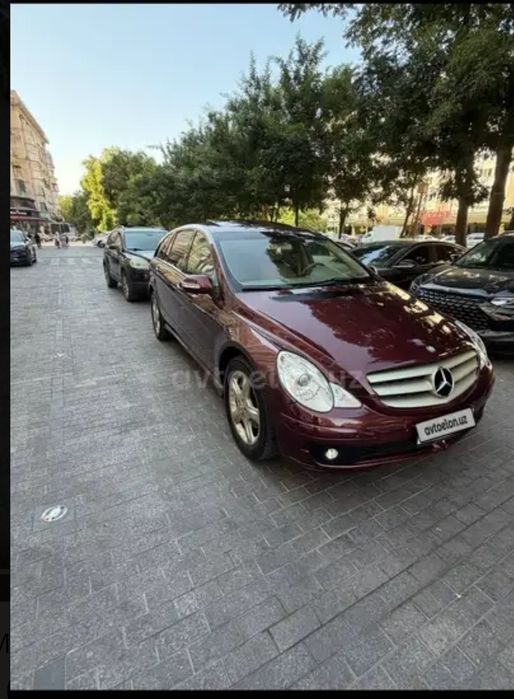 Mercedes-Benz R 350