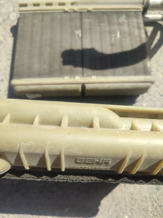 Радиатор печки с кондиционером на бмв Е36