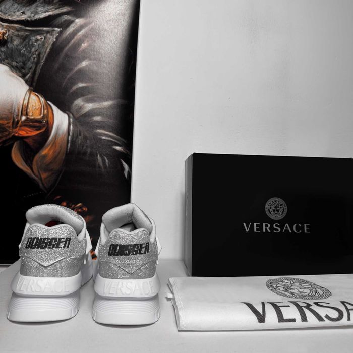 Versace Odissea Shinny White 36 la 40 Verificare Colet
