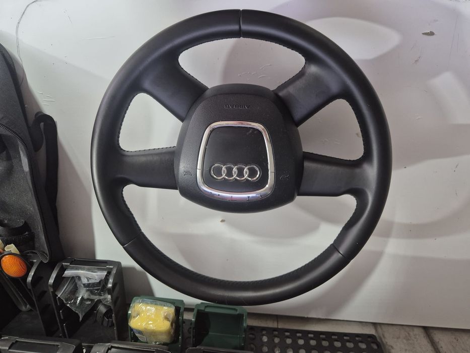 Vând volan cu airbag audi a 4 b8